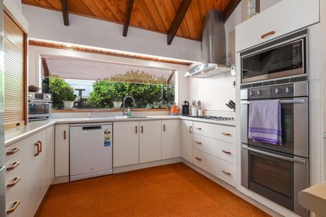Photo of property in 9 Gareth Place, Lynmore, Rotorua, 3010