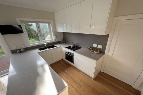 Photo of property in 1 Mandalay Terrace, Khandallah, Wellington, 6035