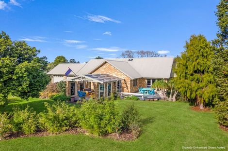 Photo of property in 15 Awaroa Stream Drive, Waiuku, 2123