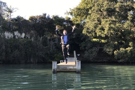 Photo of property in 16 Okura River Road, Okura, Albany, 0792