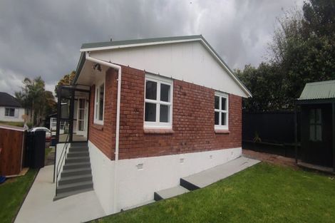 Photo of property in 3/4 Birchfield Road, Hauraki, Auckland, 0622