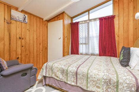 Photo of property in 18 Greenhaven Avenue, Opaheke, Papakura, 2113