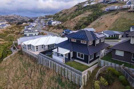 Photo of property in 100 Melksham Drive, Churton Park, Wellington, 6037