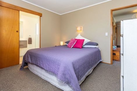Photo of property in 115 Rangi Avenue, Whangamata, 3620