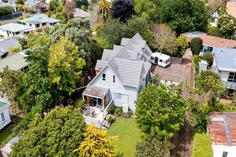 Photo of property in 237a South Road, Hawera, 4610