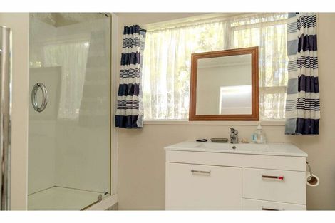 Photo of property in 11 Hawkings Crescent, Kerikeri, 0230