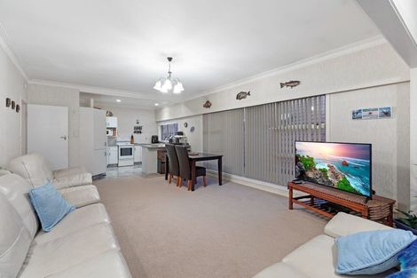 Photo of property in 50a Maunganui Road, Mount Maunganui, 3116