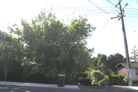 Photo of property in 112 Verran Road, Birkdale, Auckland, 0626