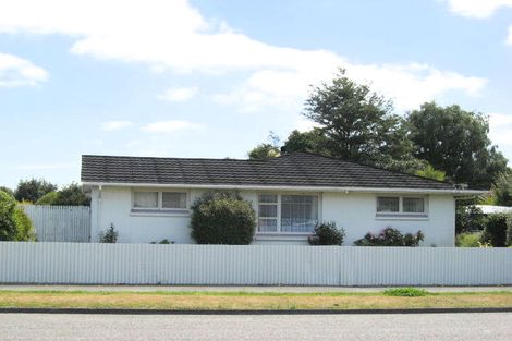 Photo of property in 23a Dinton Street, Russley, Christchurch, 8042