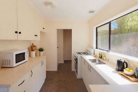 Photo of property in 54 Conclusion Street, Ascot Park, Porirua, 5024