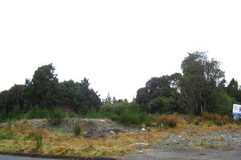 Photo of property in 13 Brownlee Drive, Moana, 7872