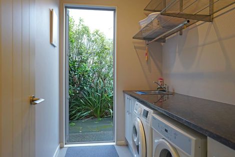 Photo of property in 12 Rangi Avenue, Schnapper Rock, Auckland, 0632