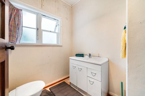 Photo of property in 218 College Street, West End, Palmerston North, 4412