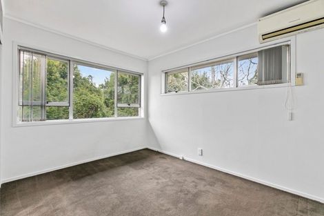 Photo of property in 1/12 Park Estate Road, Rosehill, Papakura, 2113