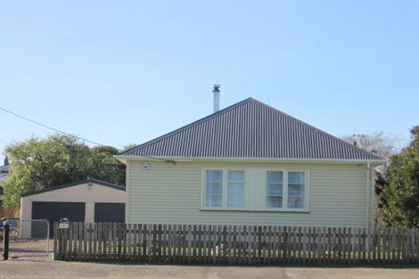 Photo of property in 15 Avenue Road Foxton Horowhenua District