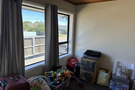 Photo of property in 195 Burwood Road, Burwood, Christchurch, 8083