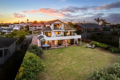 Photo of property in 26 Monyash Road, Manly, Whangaparaoa, 0930