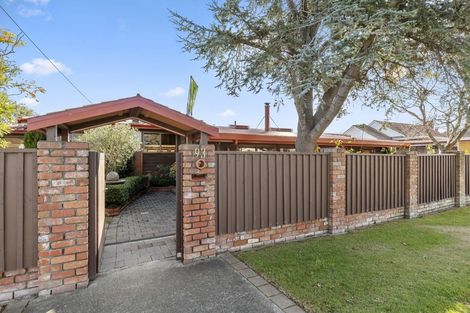 Photo of property in 93 Waiwhetu Road, Waterloo, Lower Hutt, 5011