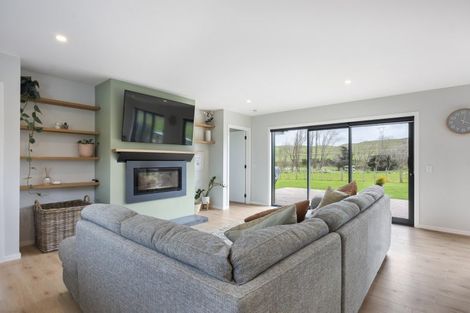 Photo of property in 336 Valley Road, Colyton, 4775