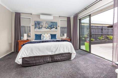 Photo of property in 2 Mirabell Place, Patumahoe, Pukekohe, 2679