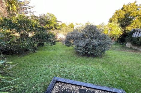 Photo of property in 24 Cassino Street, Bayswater, Auckland, 0622