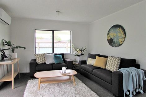 Photo of property in 2/264a Fergusson Drive, Heretaunga, Upper Hutt, 5018