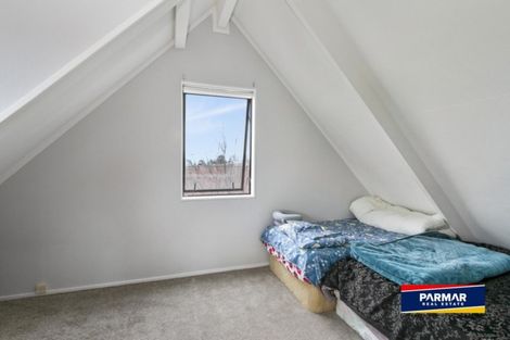 Photo of property in 2/23 Park Road, Glenfield, Auckland, 0629