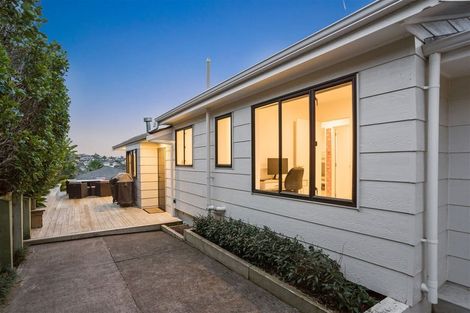 Photo of property in 1/96 Alton Avenue, Hillcrest, Auckland, 0627