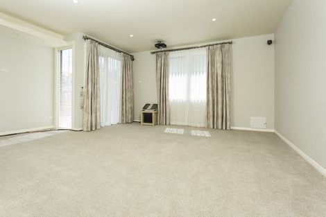 Photo of property in 8 Remuremu Street, Long Bay, Auckland, 0630