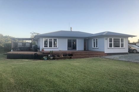 Photo of property in 2083a Paparoa Valley Road, Paparoa, 0571