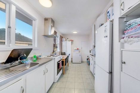 Photo of property in 79 Tidal Road, Mangere, Auckland, 2022