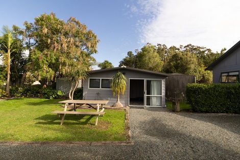 Photo of property in 24 Moir Street, Mangawhai, 0505