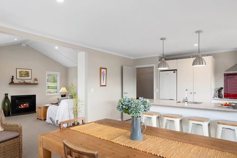 Photo of property in 68 Kenrigg Road, Kinloch, Taupo, 3377