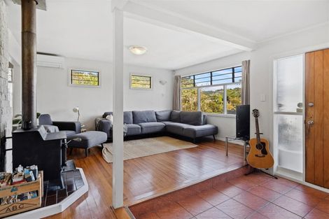 Photo of property in 8 James Grove, Stokes Valley, Lower Hutt, 5019