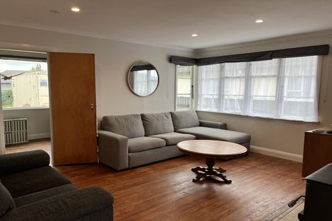 Photo of property in 28 Humber Street, Roslyn, Palmerston North, 4414