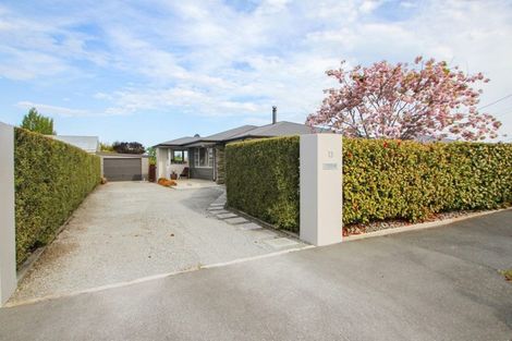 Photo of property in 13 Kenilworth Road, Oamaru North, Oamaru, 9400