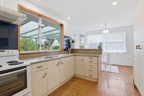 Photo of property in 23 Beazley Crescent, Tikipunga, Whangarei, 0112
