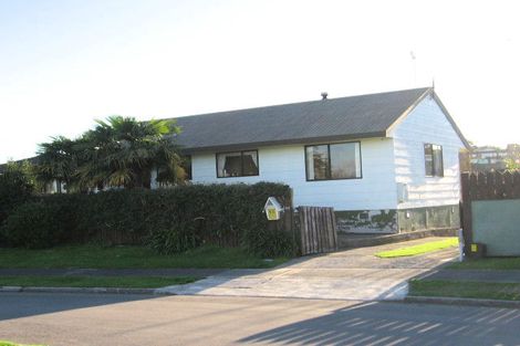 Photo of property in 52 Lagoon Place, Poike, Tauranga, 3112