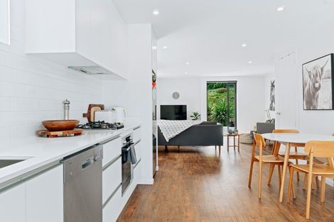 Photo of property in 39 Red Cottage Drive, Lake Hayes, Queenstown, 9304