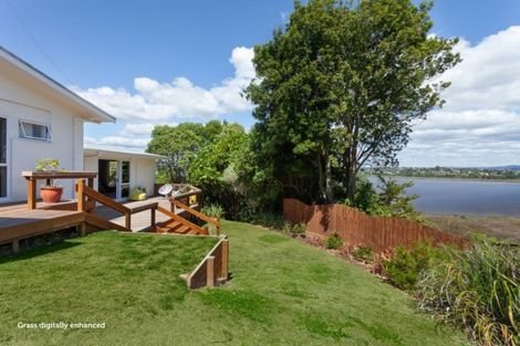 Photo of property in 73 Goods Road, Otumoetai, Tauranga, 3110