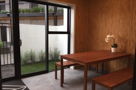 Photo of property in 2/422 Hagley Avenue, Christchurch Central, Christchurch, 8011