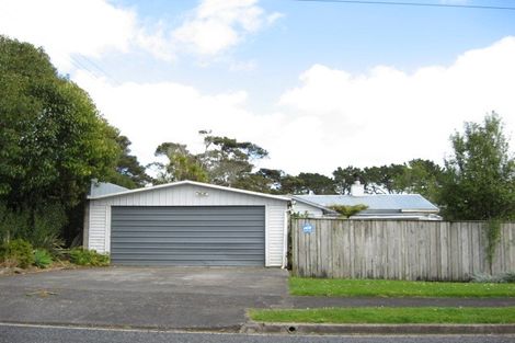 Photo of property in 180 Kauri Road, Whenuapai, Auckland, 0618