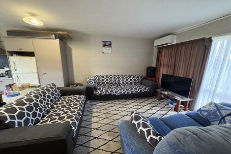 Photo of property in 1-8/16 Charlemont Street, Whitiora, Hamilton, 3200