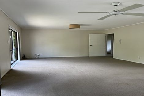 Photo of property in 242a East Coast Road, Forrest Hill, Auckland, 0620