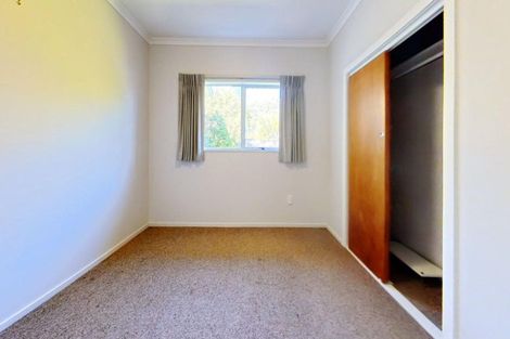 Photo of property in 8 Arthur Grove, Waikanae, 5036