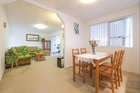 Photo of property in 6 Aquarius Avenue, Glen Eden, Auckland, 0602