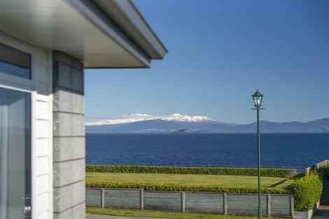 Photo of property in 42 Victory Drive, Wharewaka, Taupo, 3330