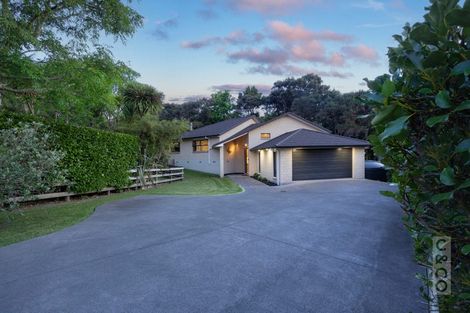 Photo of property in 9 Buttercup Place, Waimauku, 0812