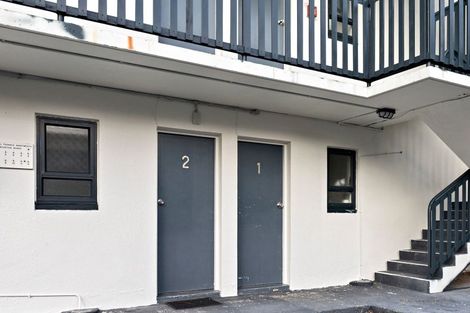 Photo of property in 1/52 Russell Terrace, Berhampore, Wellington, 6023