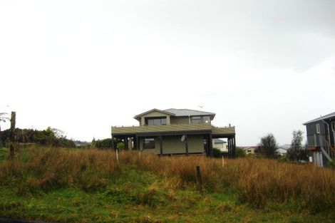 Photo of property in 5 Ranui Place, Moana, 7872